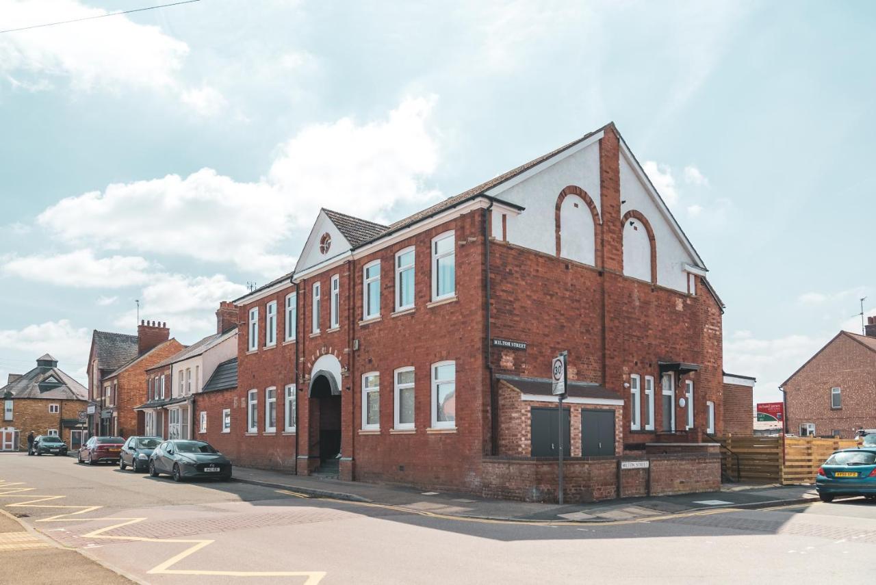 The Old Band Accommodation Higham Ferrers Exterior photo